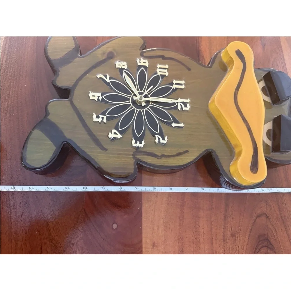 Funky Frog Painted Wooden Wall Clock Vintage Eclectic Decor *DOES NOT WORK* 16x9